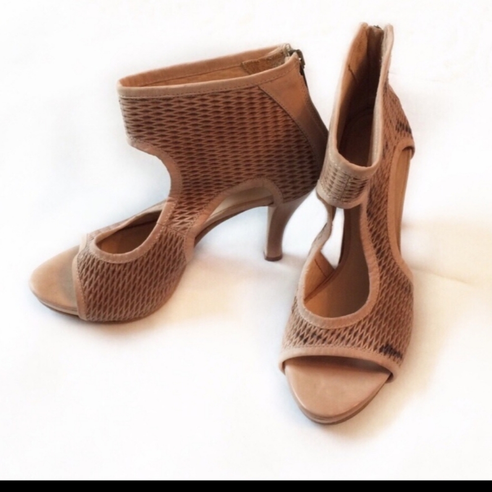 Michael Jolie Peep Toe Leather Stiletto Heels